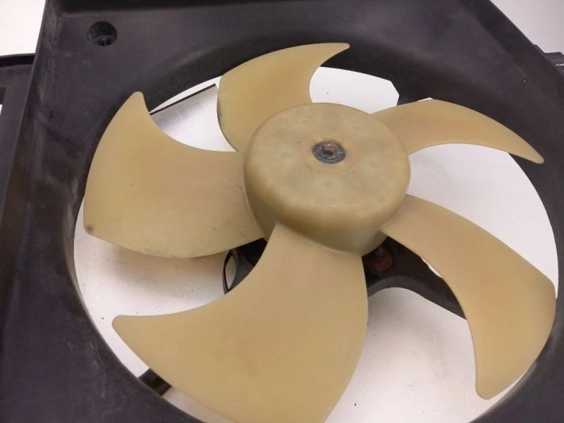 2005 - 2014 SUBARU LEGACY RIGHT COND 风扇电机 25098 — 第 3/4 张图片