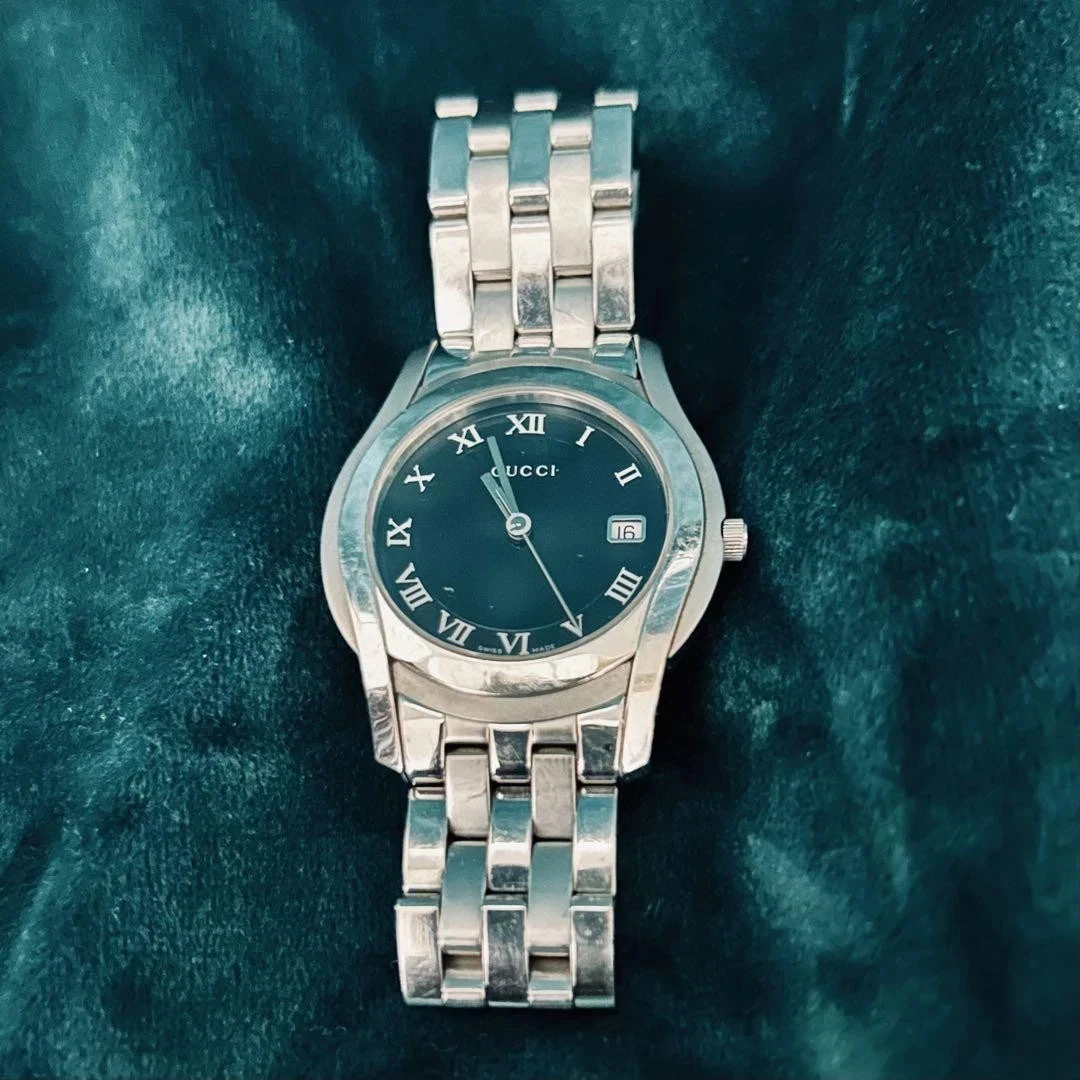 Orologio Uomo Gucci 5500M Quadrante Nero Argento Funzionante