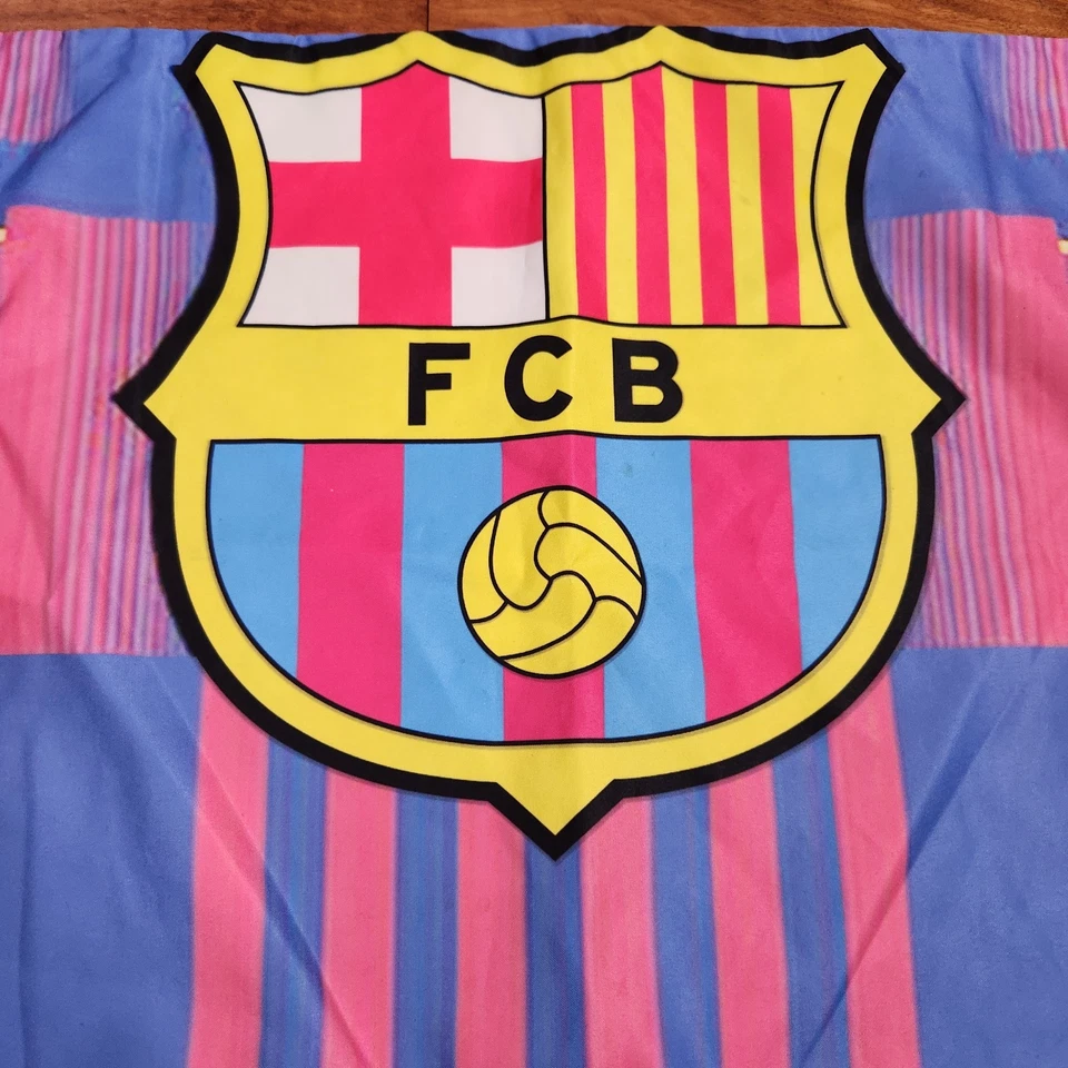 FC Barcelona Nike Pillowcase Soccer Futbol Club Crest Red Blue Logo Bedding Rare - Image 3 of 4