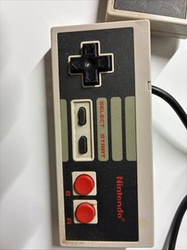 Nintendo NES-004 Corded Controller Set 2