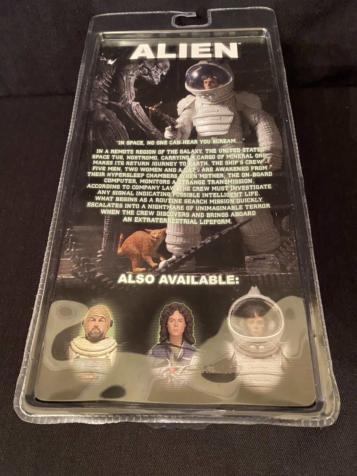 NECA Aliens Series 4 Ripley 7" Action Figure (White Nostromo Spacesuit ...