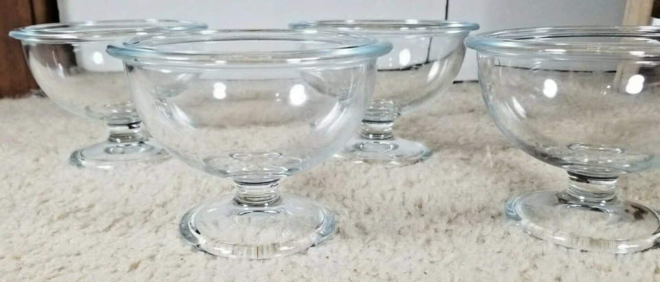 Cuatro 4 platos de helado Bormioli Rocco Italia con pedestal con patas cuencos heladería Foto 2 de 4