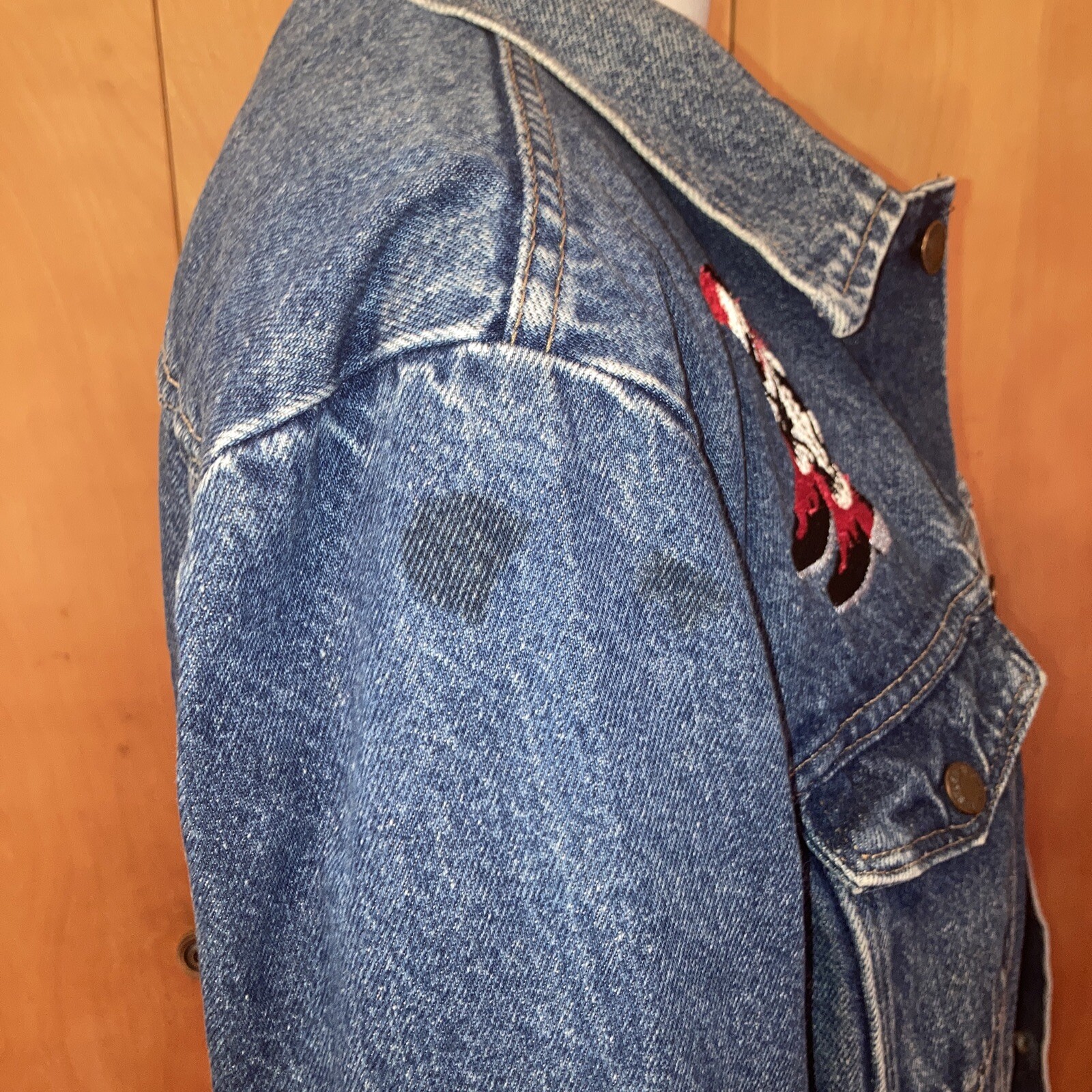 Rustler Western Theme Embroidered Button Front De… - image 10