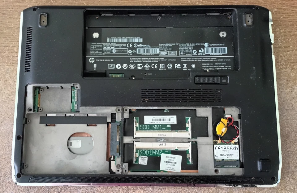 HP PAVILION DM3-1101EA Laptop Notebook 2GB 13.33" 250GB SSD Windows 7 HDMI Wi-Fi - Image 4 of 4