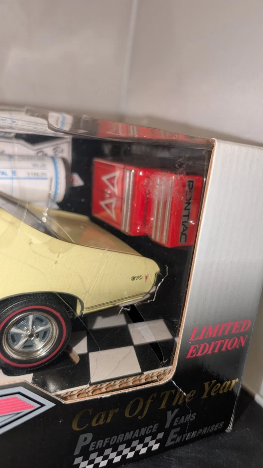 1968 Pontiac GTO Performance Years Enterprises RC2 Diecast 1:18 Car - Yellow - Image 2 of 4
