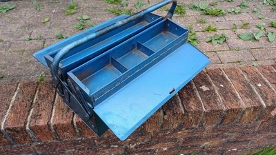 Vintage Large Blue Metal Tool Box Cantilever Lockable | eBay