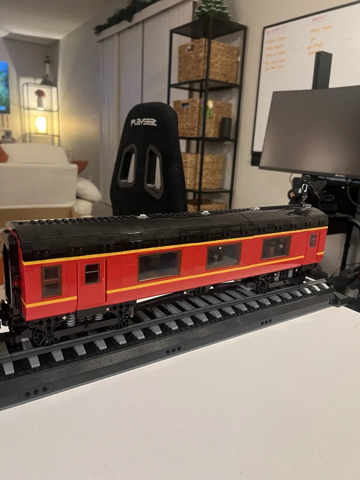 LEGO Harry Potter Hogwarts Express Collectors Edition (76405) 99% Complete - Image 4 of 4