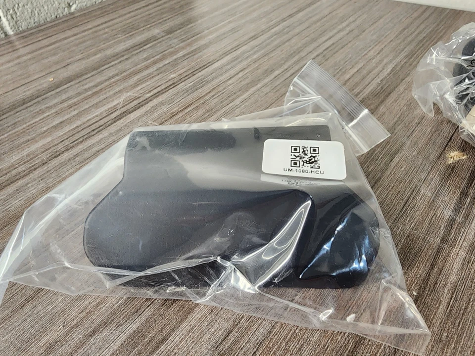 DOLBY VOICE Mimo UM-1080C USB TOUCH MONITOR Screen W/ STAND - Image 3 of 4