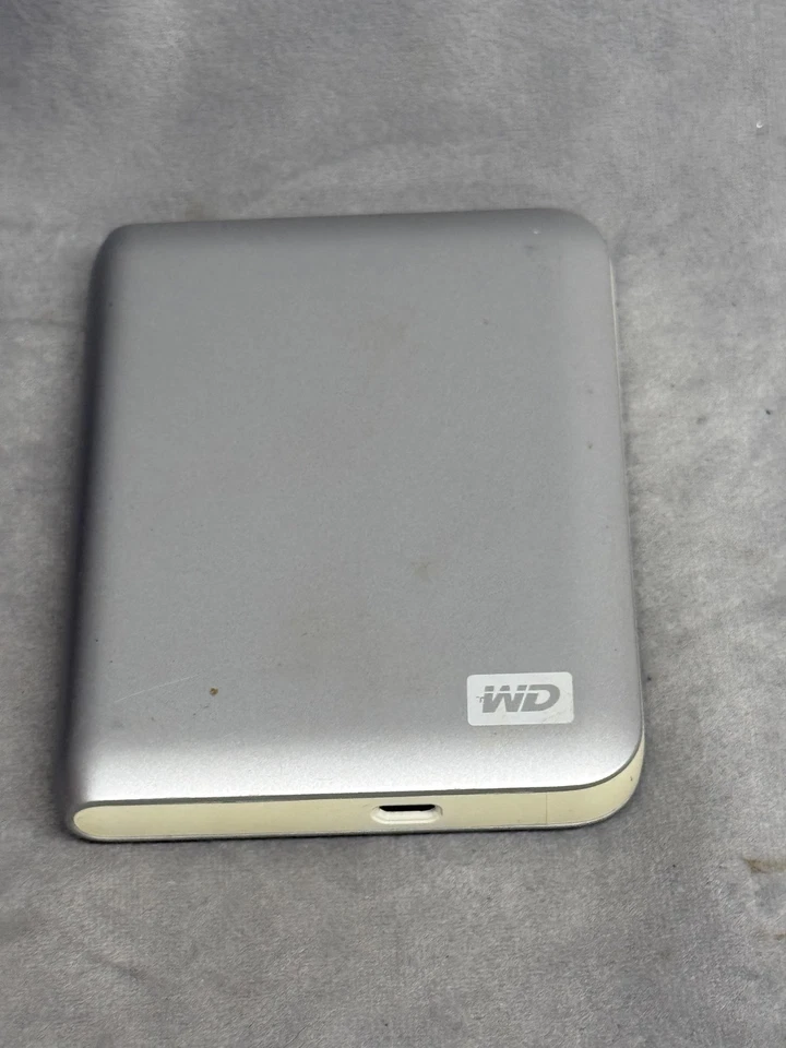 Western Digital My Passport 500GB USB 2.0 External Hard Drive w/ Case Untested - Image 2 of 4