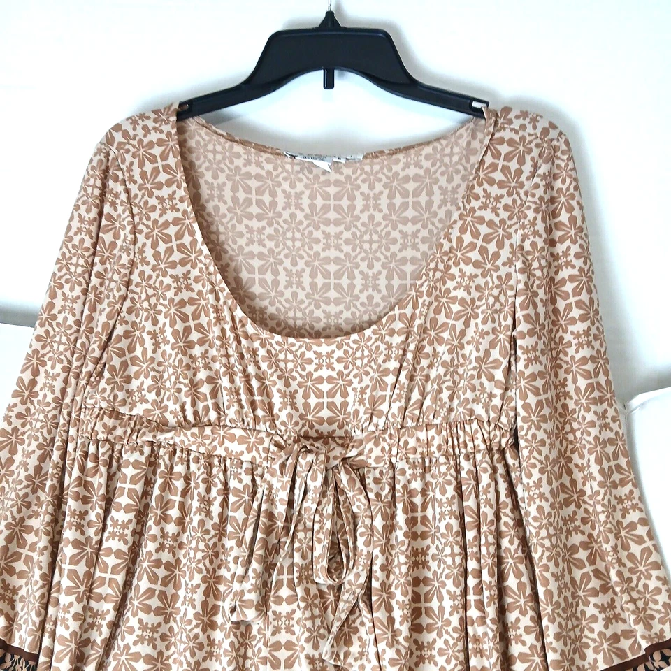 Maggy London Modest Vintage Brown Dress Size 8, Has Bow in Front Timeless Retro. - Image 2 of 4