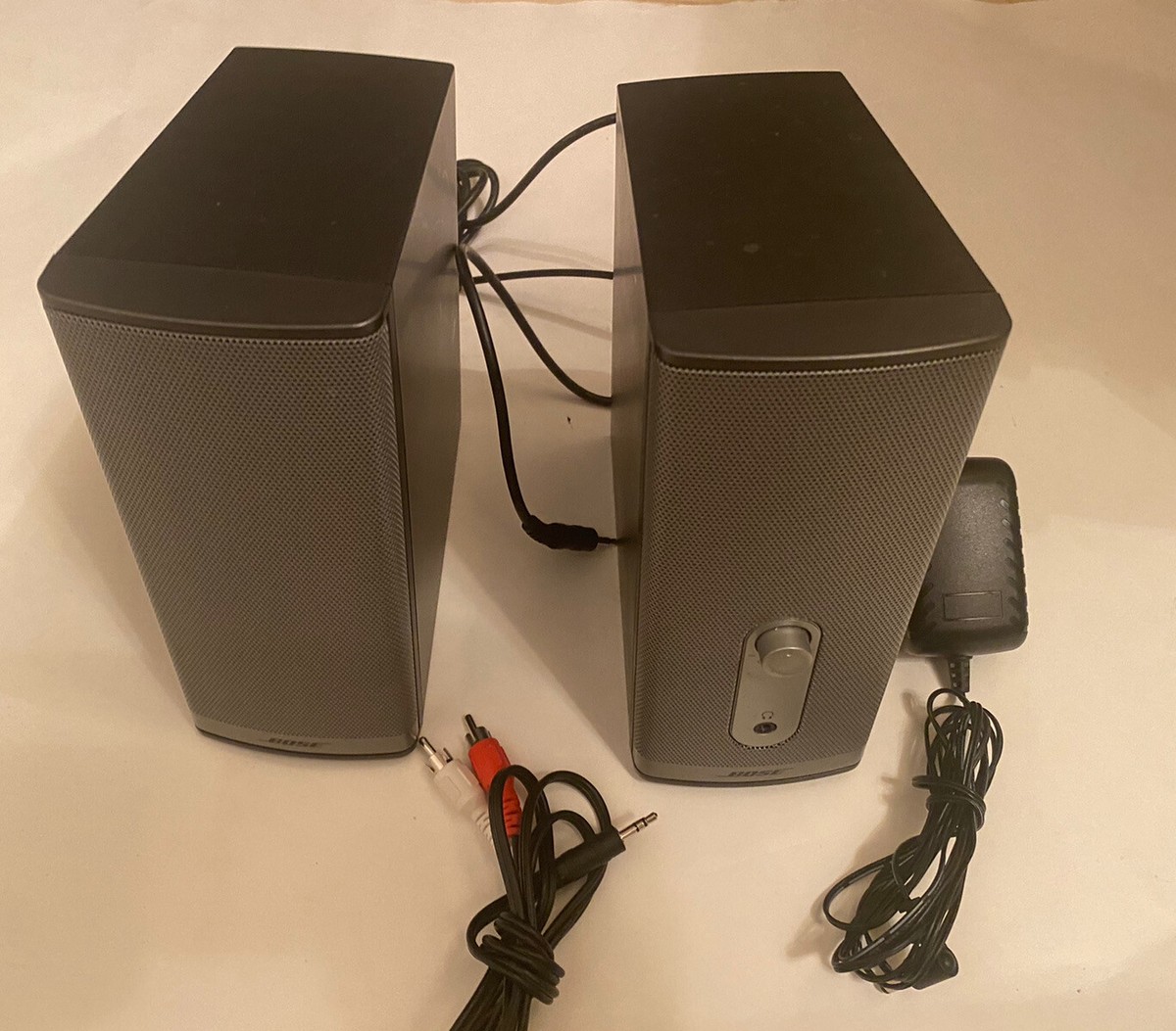 Used Bose Companion 2 Series II Multimedia 10W Computer Speaker