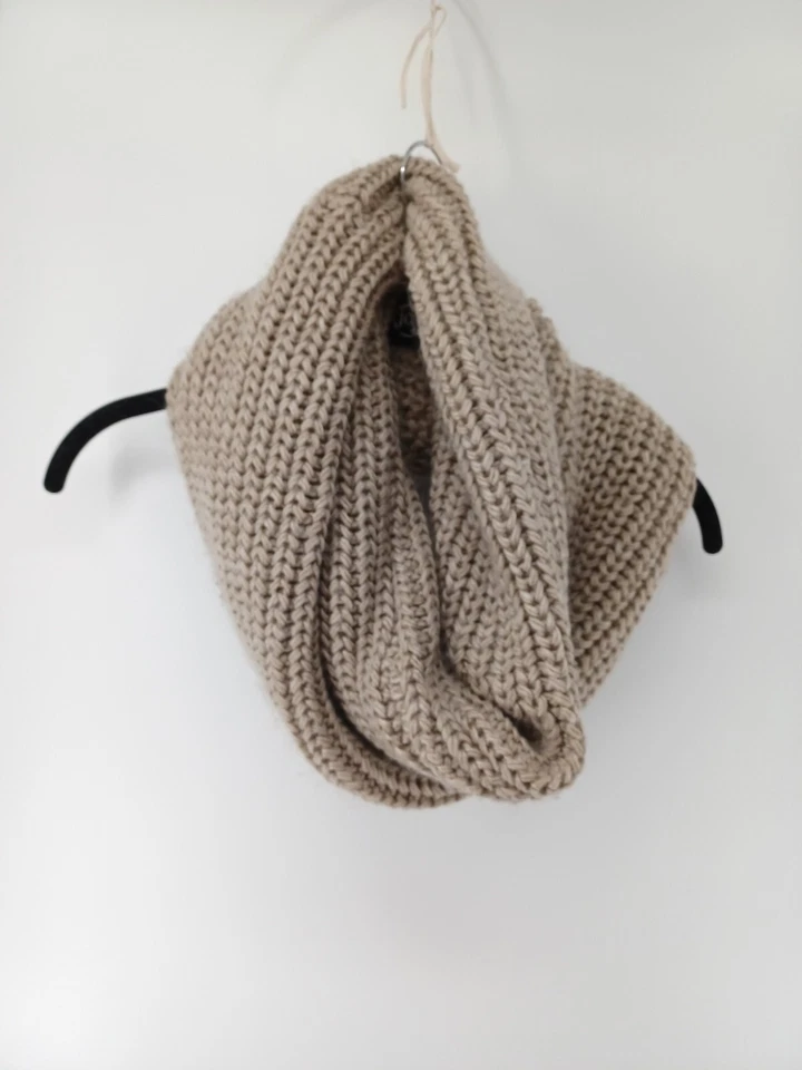CALVIN KLEIN Women's scarf One Size Brown crunchy Soft Loop Chunky Knit - Image 2 of 4