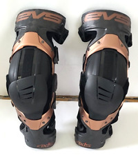 EVS Sports Unisex-Adult Axis Sport Knee Brace - PAIR - SMALL - RIGHT + LEFT