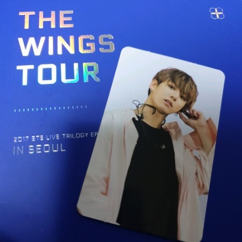サイズ BTS the wings tour Seoul DVD トレカ ホソクの通販 by SHOP｜ラクマ ください