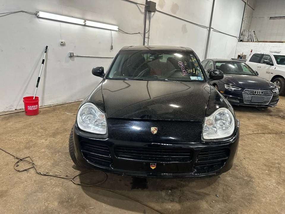 Used Rack and Pinion Assembly fits: 2004 Porsche CAYENNE Power Rack and Pinion w - Image 2 of 4