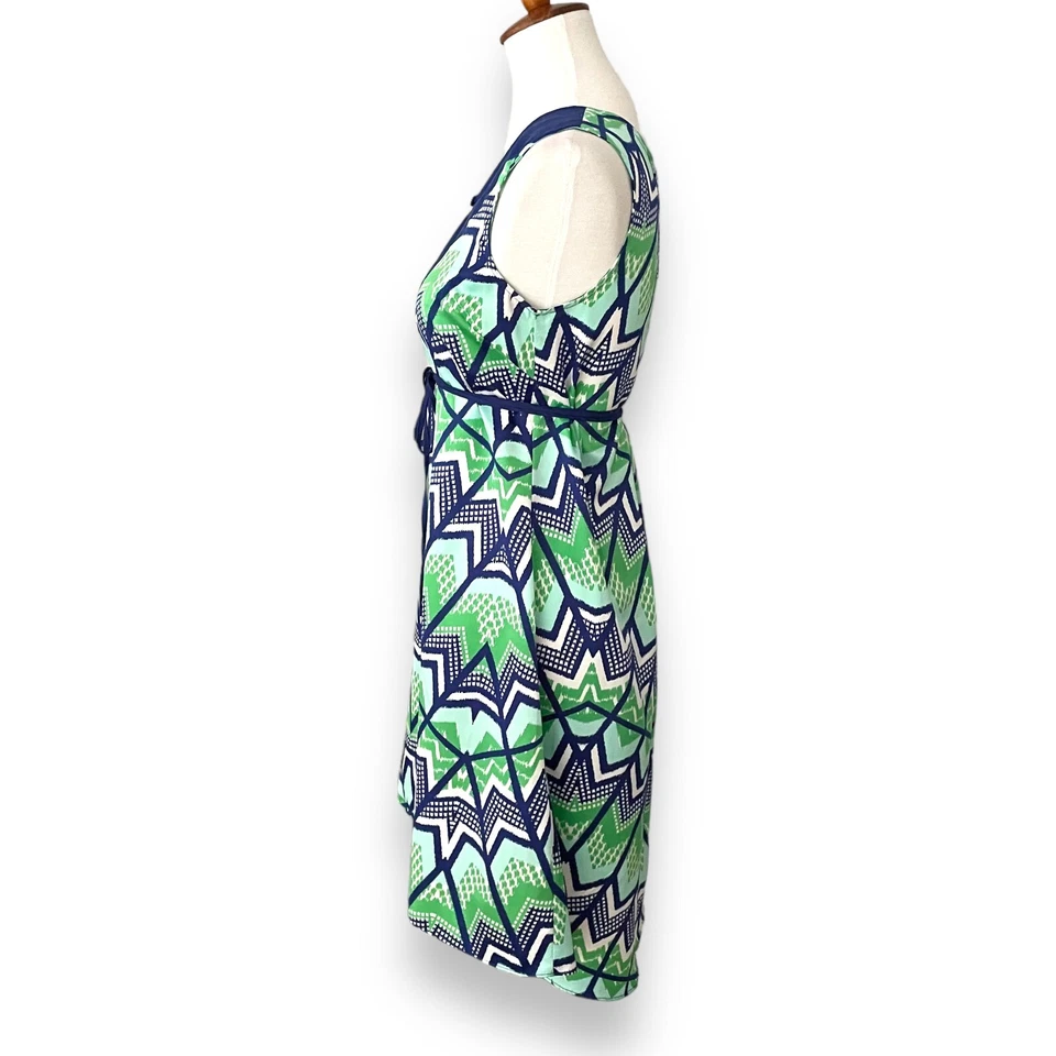 Vestido recto Miss Sixty verde y azul sin mangas con cuello de cerradura estampado de chevron talla 4 Foto 4 de 4