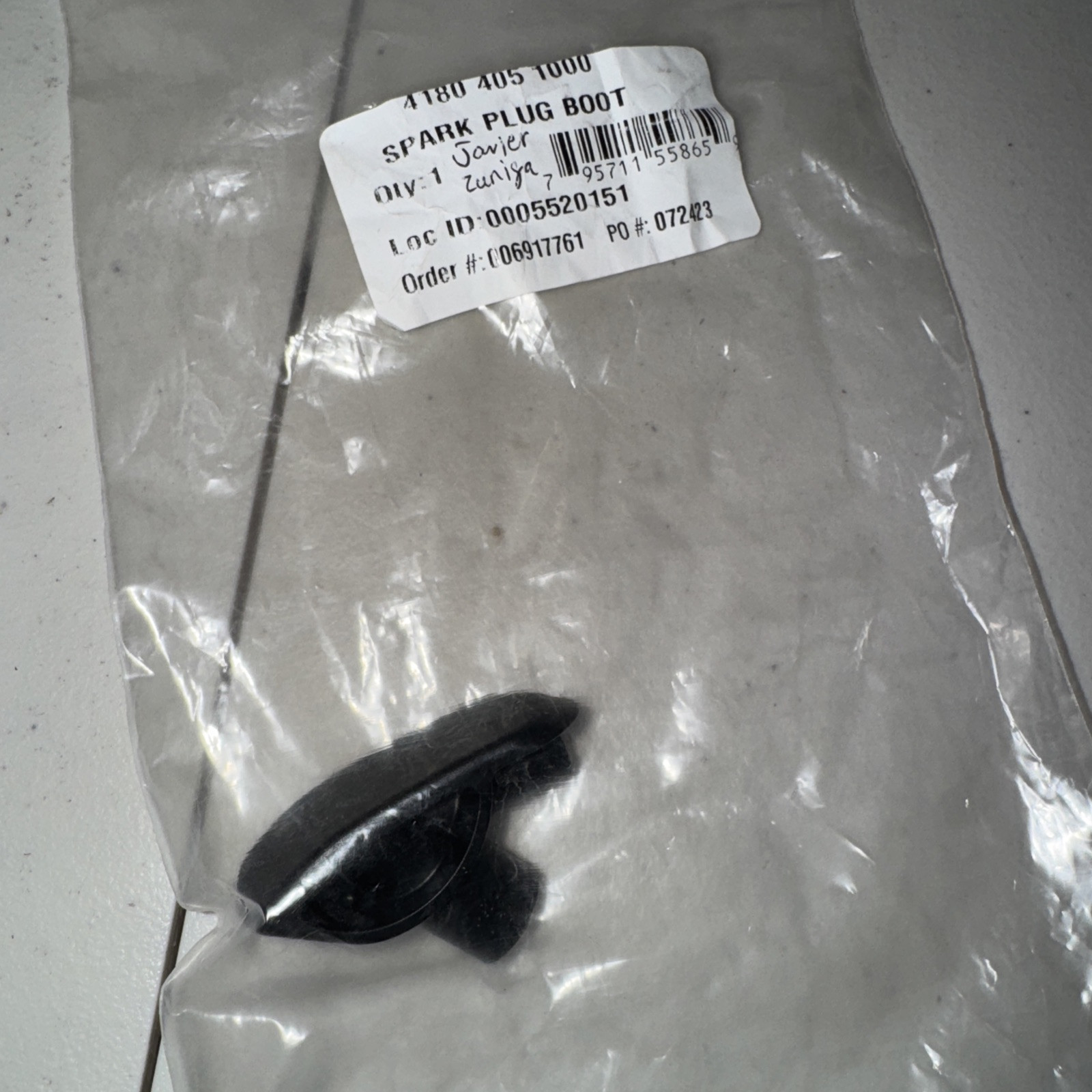 STIHL 4180-405-1000 SPARK PLUG BOOT