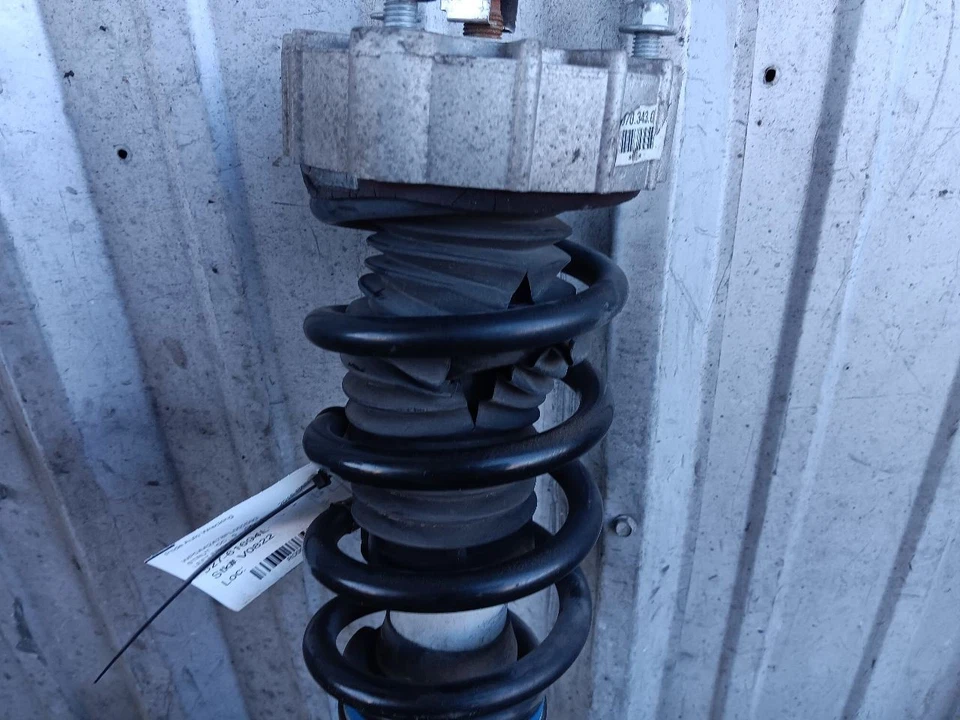 2011-2016 Porsche Panamera OEM Left Front Strut Shock Absorber 97034304532 - Image 4 of 4