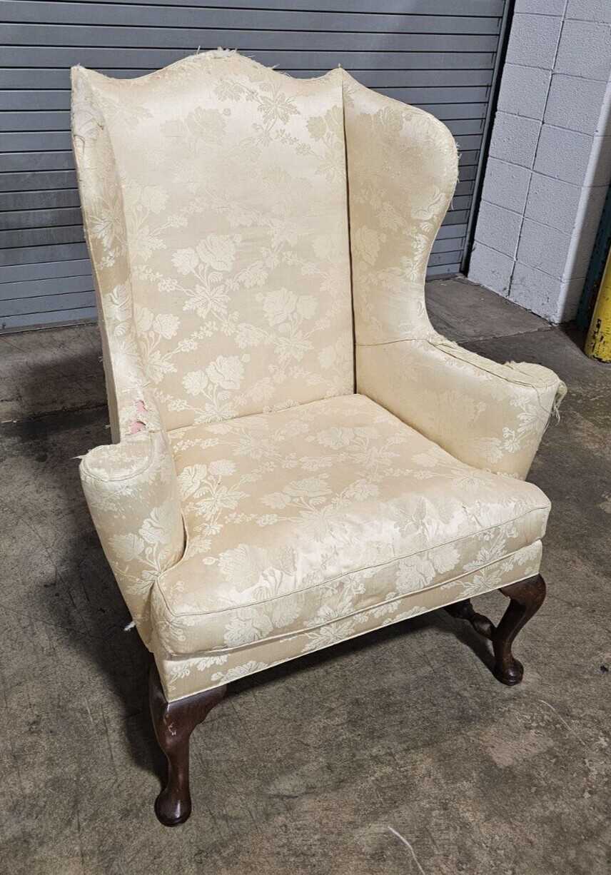 Kittinger Colonial Williamsburg Mahogany New England Style Wing Chair CW 44