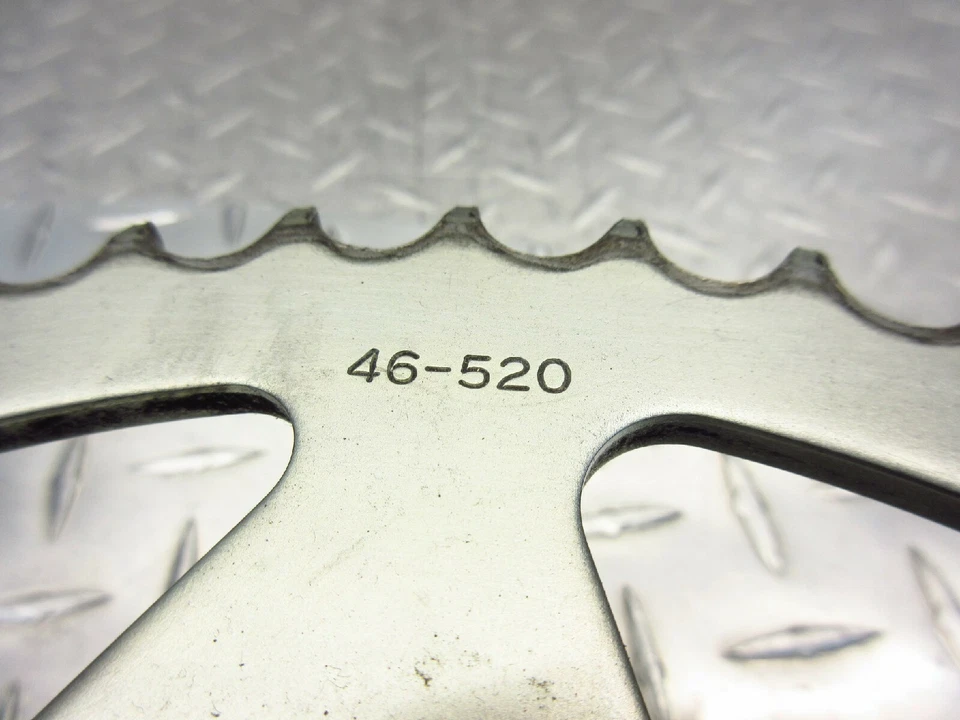 14 15 Suzuki Gladius 650 SFV650 2014 OEM cubierta de piñón trasero amortiguadores de buje de cadena Foto 3 de 4