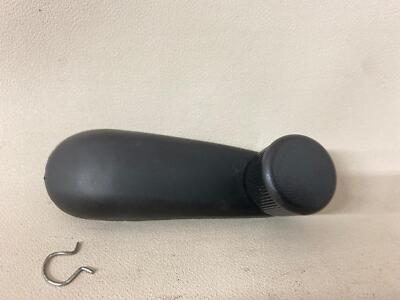 Manual Window Crank Handle Replacement For Chevy Silverado & GMC Sierra (1999-2013) – Black, Direct Fit For 20980650