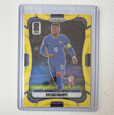 Panini Prizm FIFA World Cup 2026 Kylian Mbappé France #40 Yellow Wave 10/180