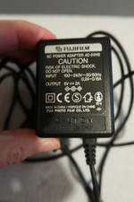 Fujifilm Zasilacz sieciowy Zasilacz AC-5VHS Wyjście = 5v - 2A używane
