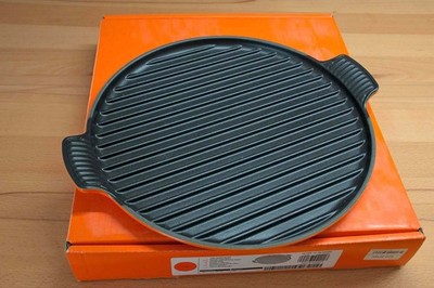 Le Creuset   Grillplatte rund 32 cm vulkanrot - emailliertes Gusseisen - neu