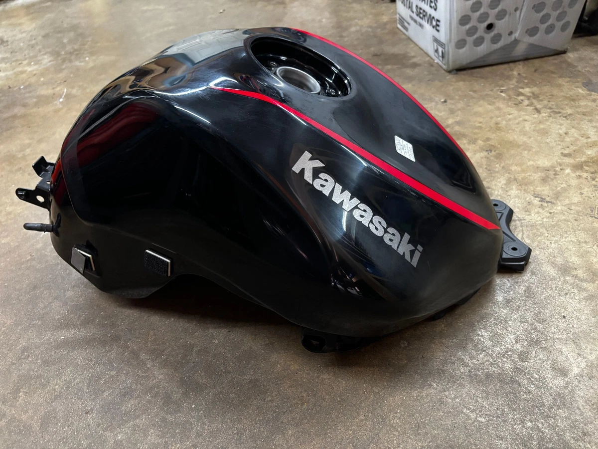 Motorcycle & Scooter Fuel Tanks for 2019 Kawasaki Ninja ZX6R for