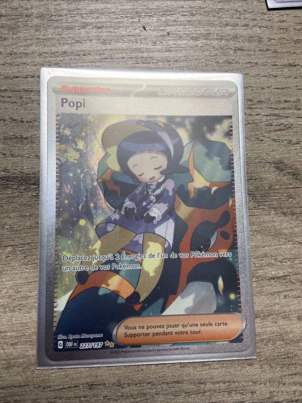 Popi (Poppy) 220/197 Shiny Full Art - Ultraboost X Écarlate et Violet 03  Flammes Obsidiennes - Box of 10 Pokemon French cards