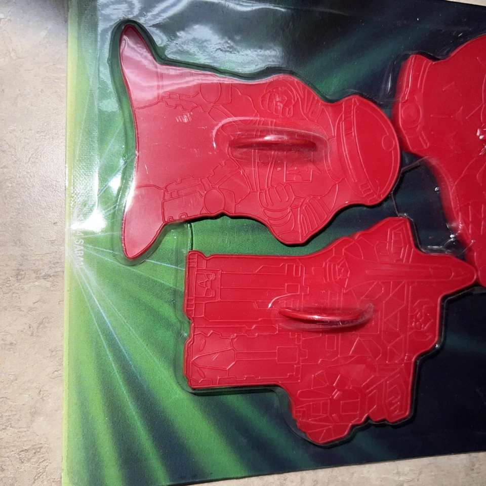 1994 Wilton Mighty Morphin Power Rangers Cookie Cutter Set of 4 NEW In Pkg - Image 4 of 4