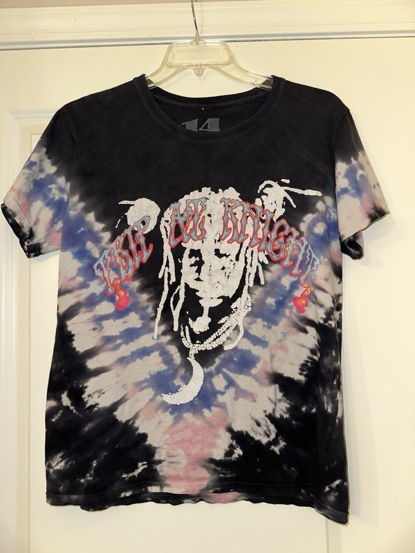 Trippie Red Trip At Knight Tye Die Shirt Size Medium