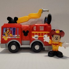 Disney 2011 Mickey Mouse 6" Fire Engine Truck with Sound Mattel Tested  Works