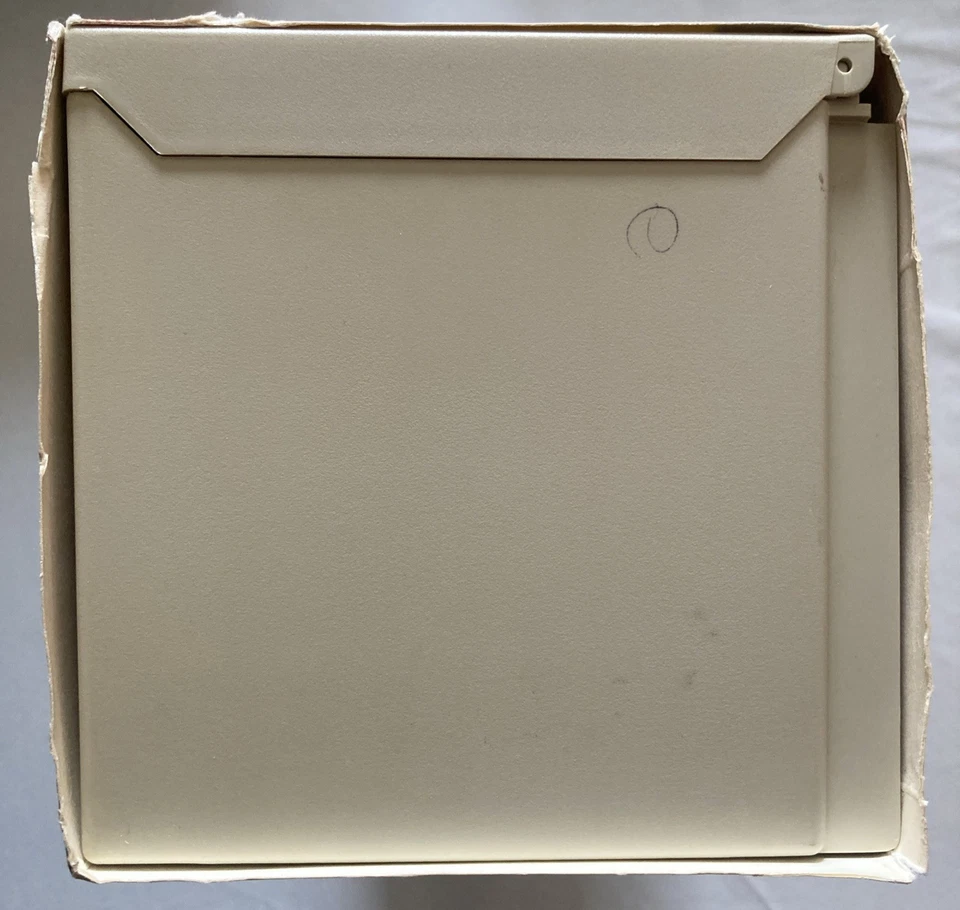 VTG Case Logic CDR 30 Plastic Compact Disc Storage Holder Desk Mount Vintage - Image 4 of 4