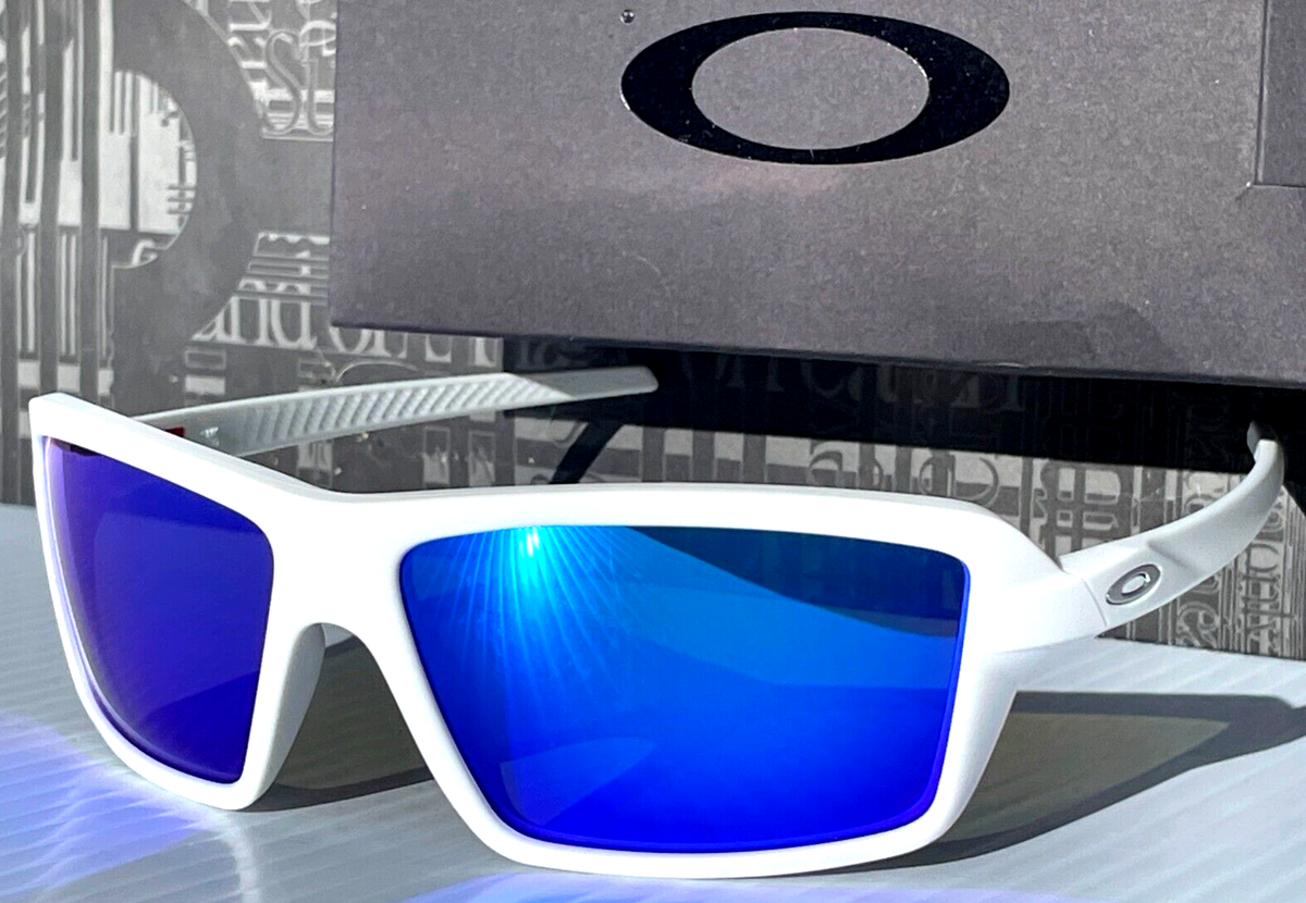 NEW Oakley CABLES Matte White POLARIZED Galaxy Blue Lens NEW Oakley CABLES Matte White POLARIZED Galaxy Blue Lens