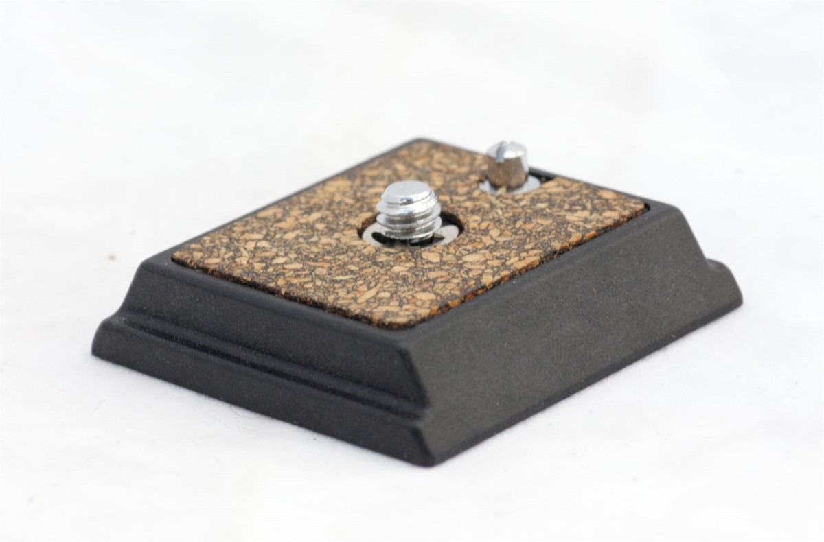 Velbon QB-4 QB-4L quick release plate for C-400 CX-480 tripods