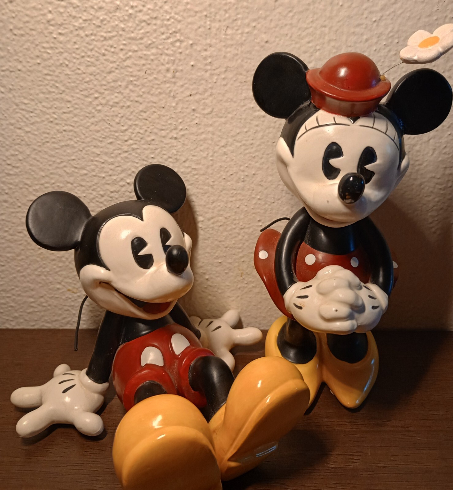 Mickey & Minnie Pie-Eyed Figurines Disney Enesco  6