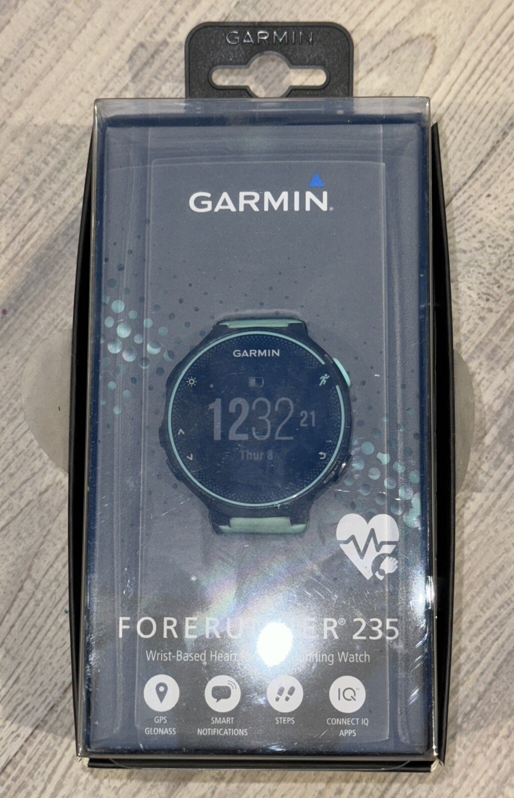 Garmin Forerunner 235 Heart Rate Monitor GPS Watch Black/Frost Blue