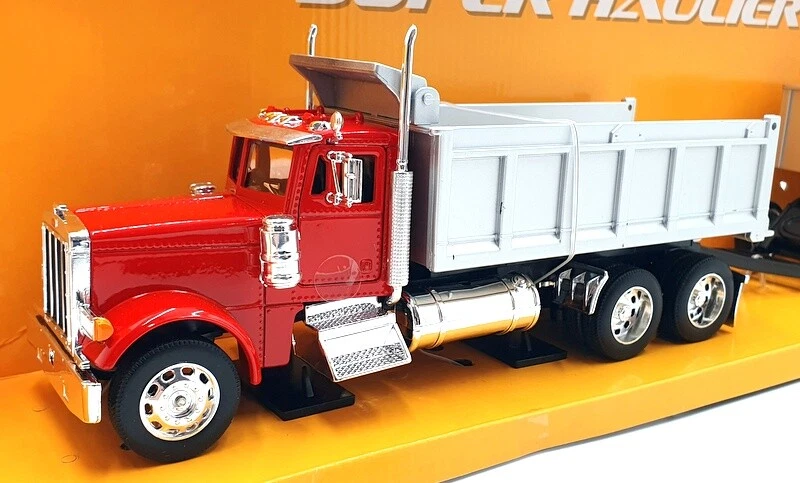 Welly 1/32 Scale Diecast 39944-2G - Peterbilt 379 TIpper And Trailer  - Image 2 of 4