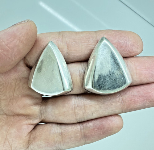 VINTAGE 925 STERLING SILVER TRIANGLE GEOMETRIC DESIGN STUD EARRINGS