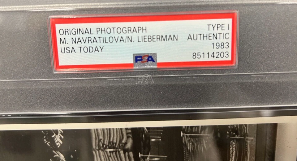PSA/DNA 1983 Type 1 Original Photo USA Today M. Navrilova w/N. Lieberman RARE! - Image 2 of 4