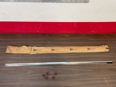 1960 PLYMOUTH FURY BELVEDERE LH FRONT DOOR TRIM NOS MOPAR 624