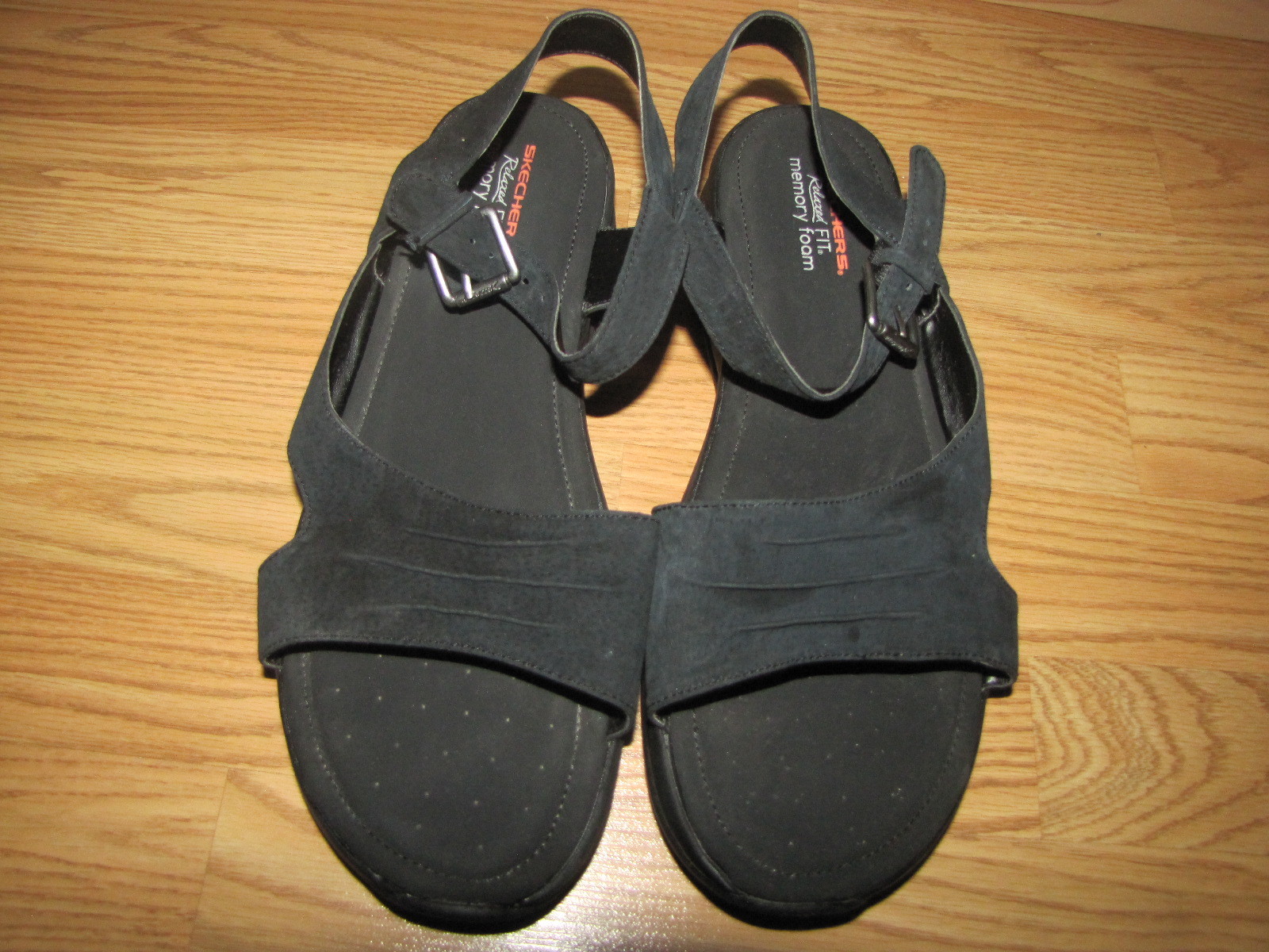 Skecher's Women's Relax Fit Memory Foam Strappy Sandals 11 eBay