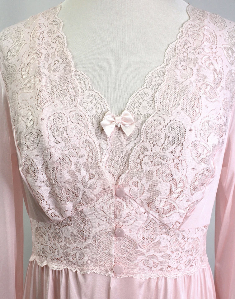 Shadowline Nightgown Robe Women's Pink Sleepwear Vintage Style Peignoir 2 Pc Set - Image 4 of 4