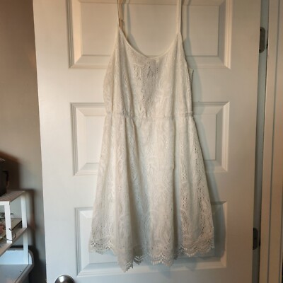 H&M Divided Women's Medium 10 Crochet Lace Dress White Cream