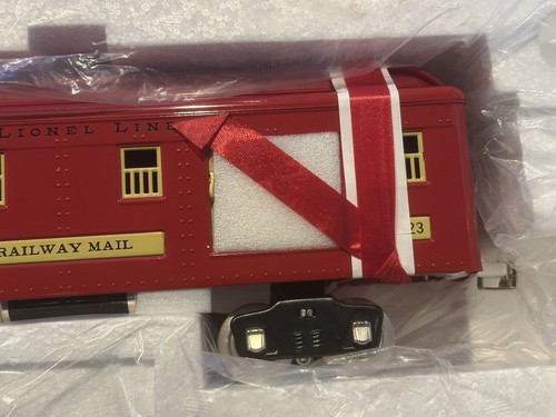 Lionel Classic 6-13400 #323 Standard Gauge Baggage Car In Box - Picture 3 of 5