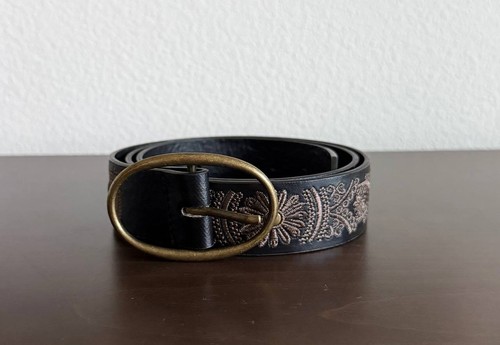Vintage stile women's belt