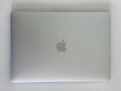 Apple MacBook Pro M1 8-Core CPU and 8-Core GPU 13'' (Late 2020) 256GB SSD