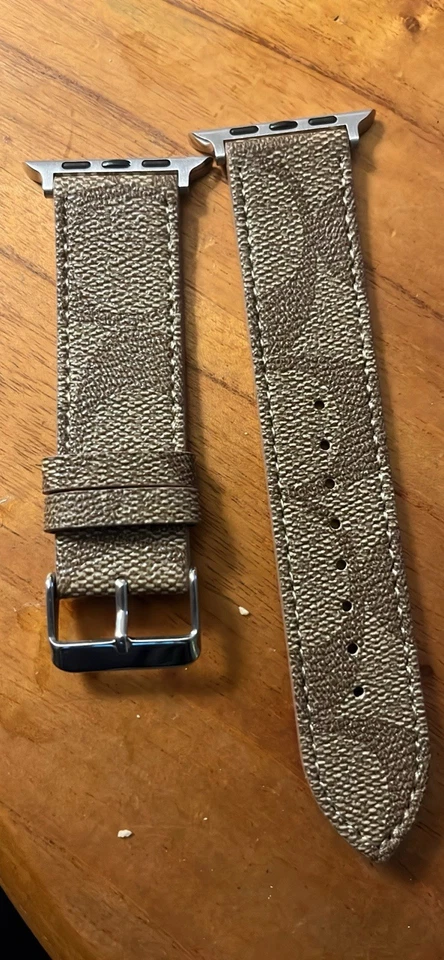 Nueva correa de reloj Apple de lujo inspirada en Coach  Foto 2 de 2