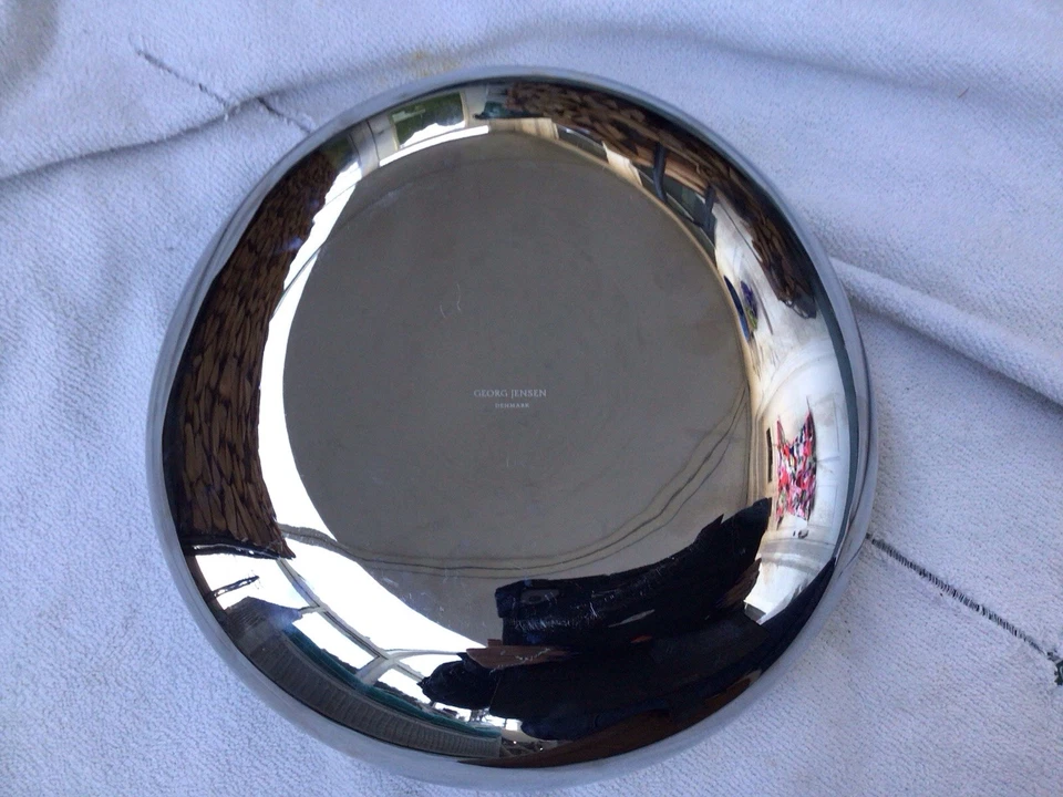 Cuenco para servir Cobra by Georg Jensen de acero inoxidable pulido con espejo mediano - Nuevo de Lote Antiguo Foto 4 de 4